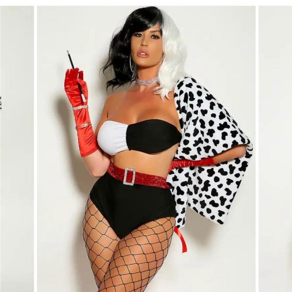 Cruella de Vil Costume